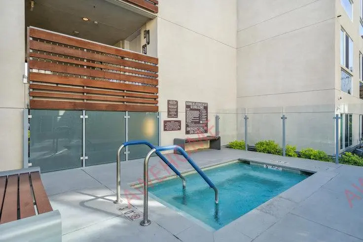 LosAngeles RentalsMillennium Drive 400199P
