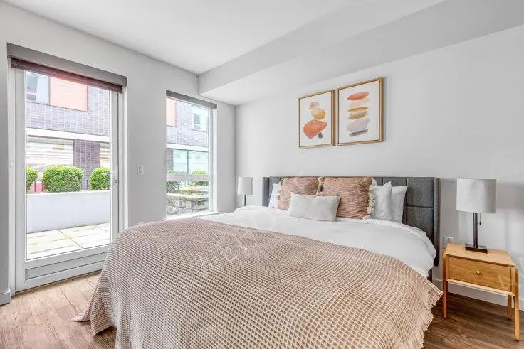 Seattle RentalsAVA Ballard 327