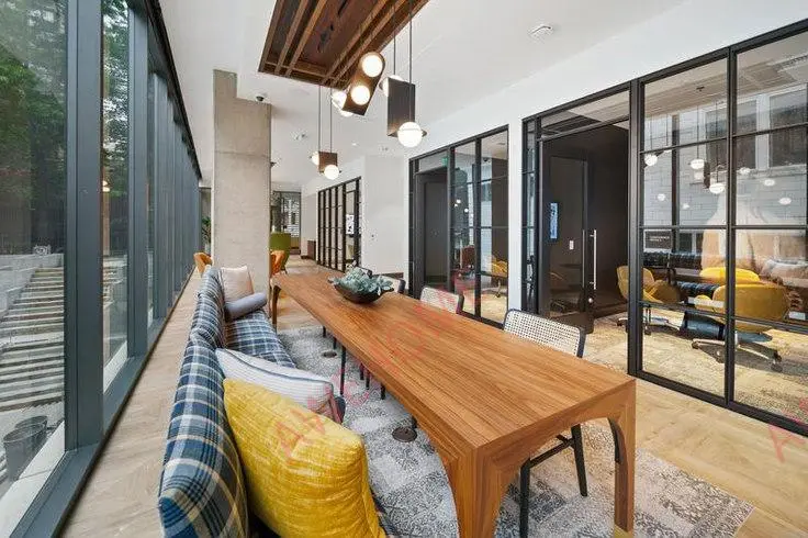 Seattle RentalsOvation 443