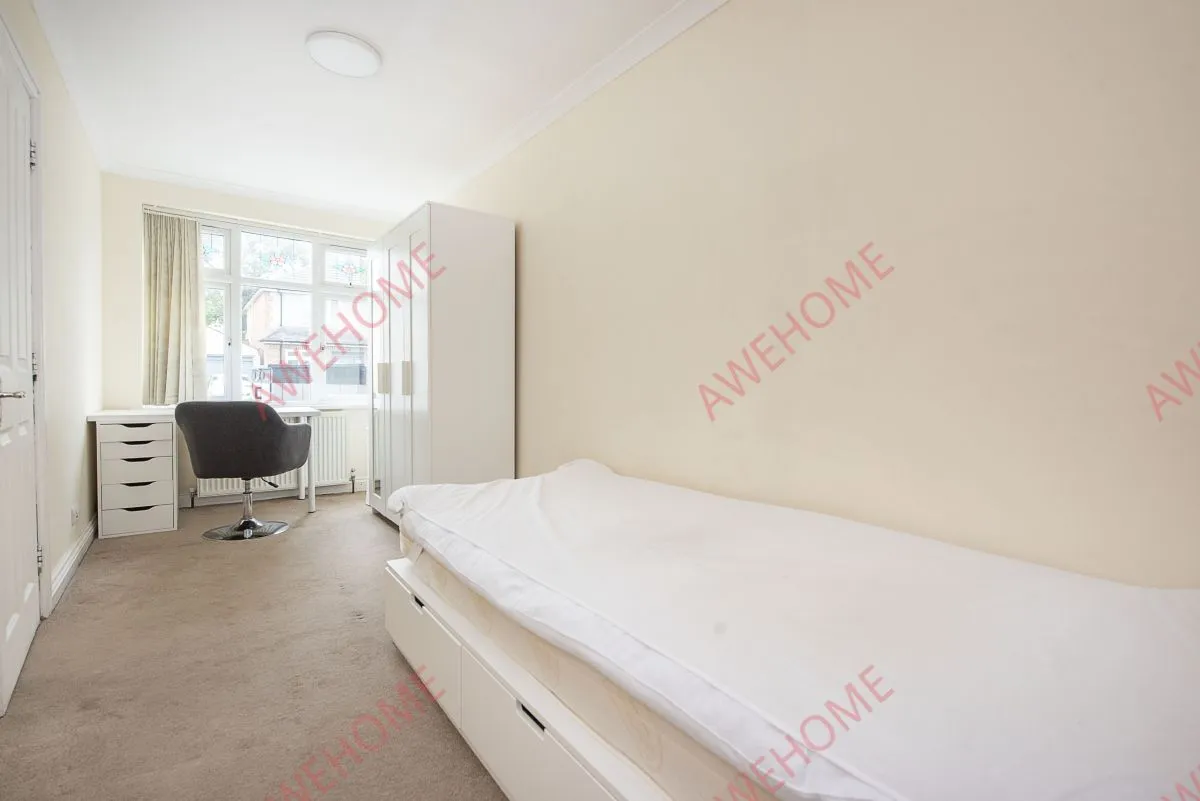 倫敦租房Lyndhurst Avenue 5B