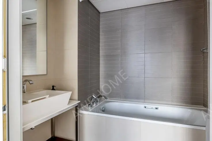 SingaporeSingle Apartment Rentals[Single Apartment]The Sail  Marina Bay 26