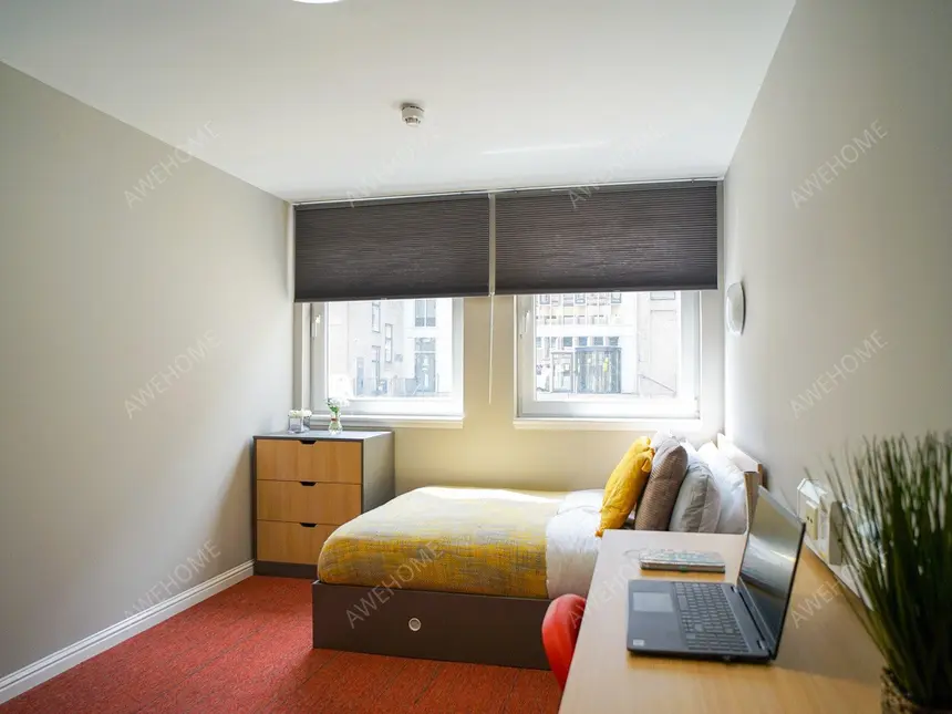 Edinburgh Rentals8 Roxburgh