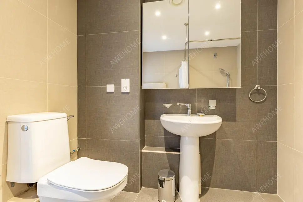 Nottingham RentalsMiura