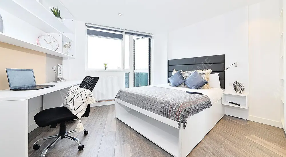 Nottingham RentalsMiura