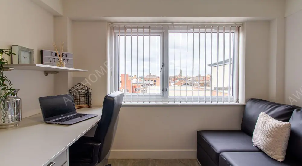 萊斯特租房Dover Street Apartment
