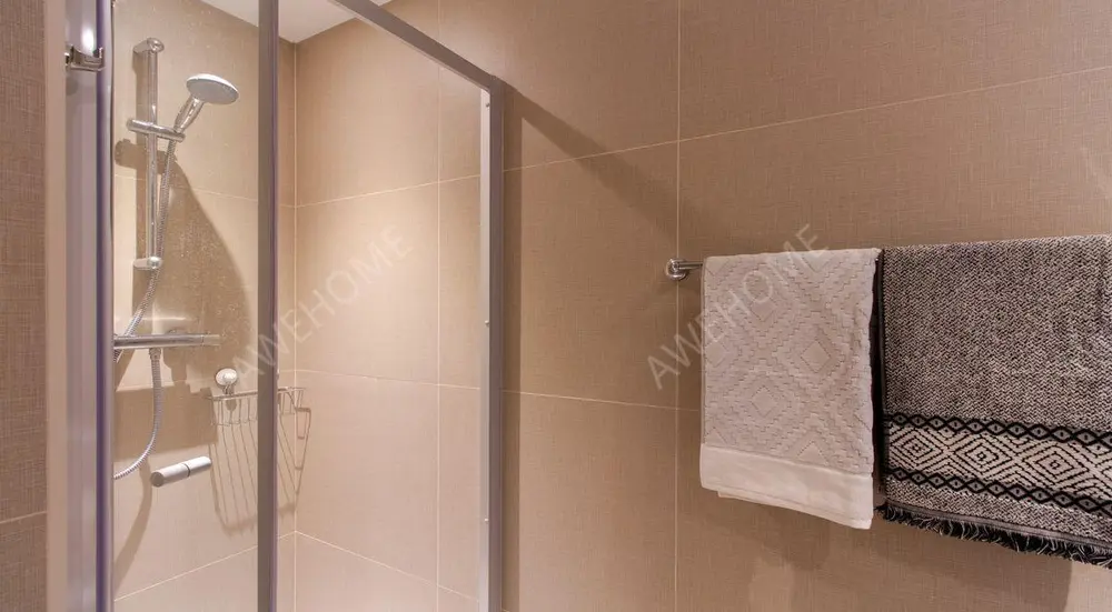 Nottingham RentalsMiura