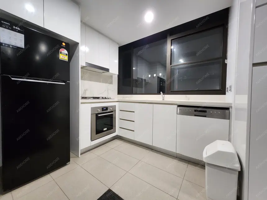 Sydney Rentals336-885 South Dowling Street waterloo
