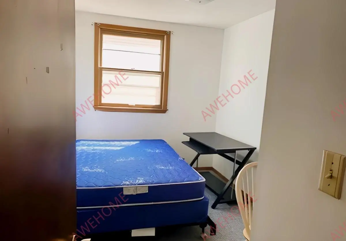 厄巴納租房1004 W Stoughton, Urbana