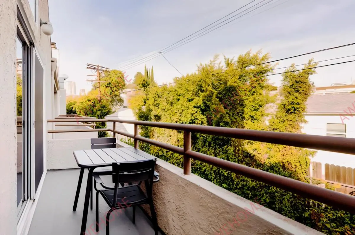 洛杉磯租房1626 Malcolm Ave(BG)