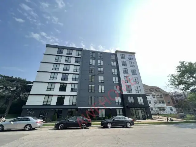 香檳租房303 E Chalmers Champaign