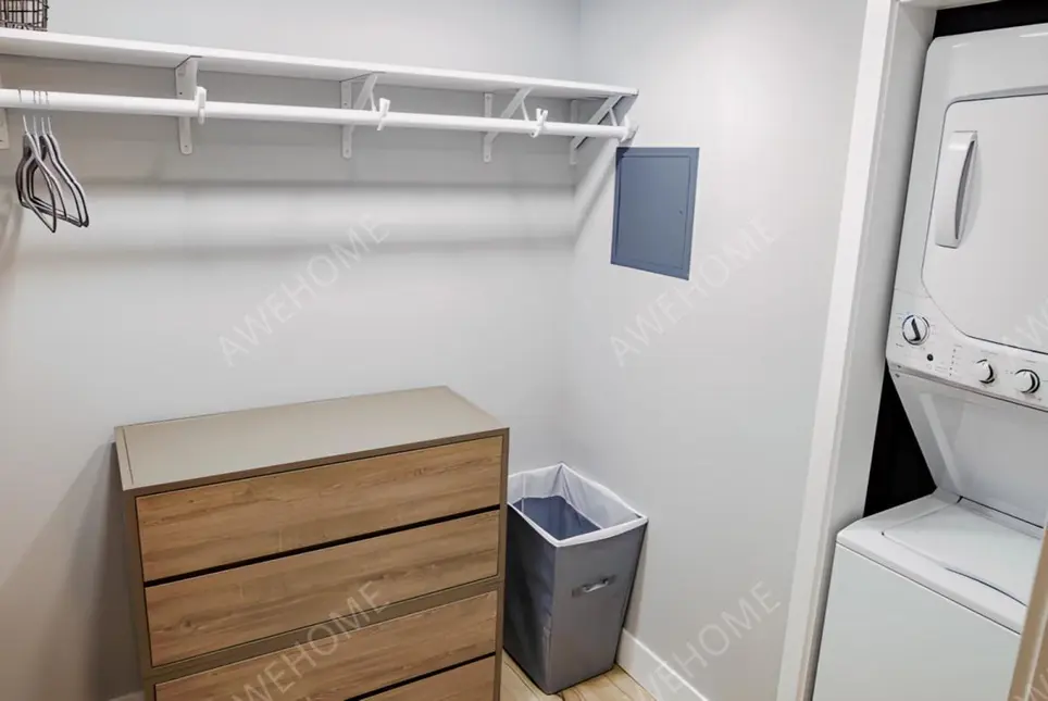 香檳租房407 E University Champaign