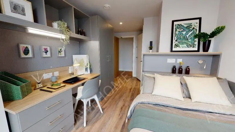 利茲租房iQ Altus House