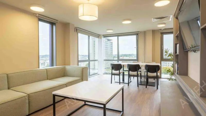 普利茅斯租房iQ Astor House