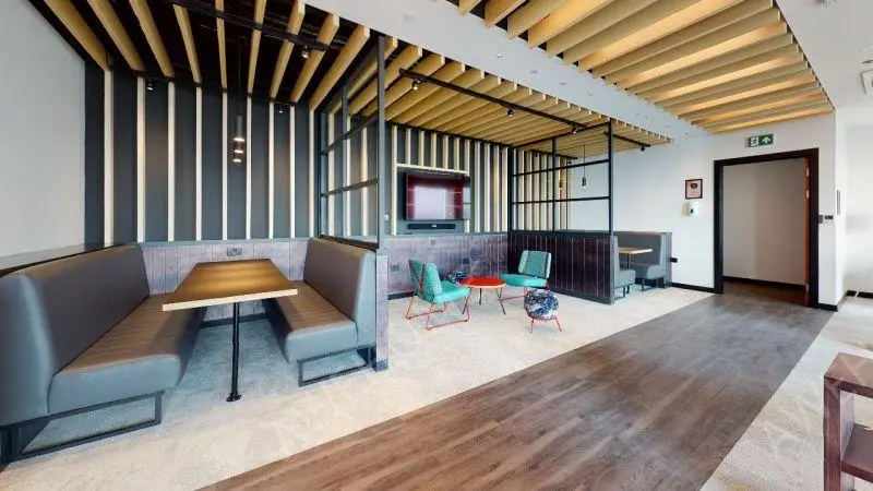 利茲租房iQ Altus House