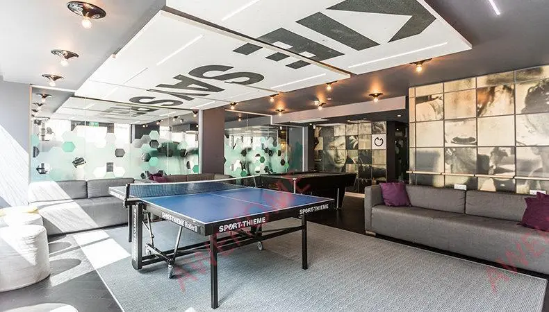雷丁租房Queens Court