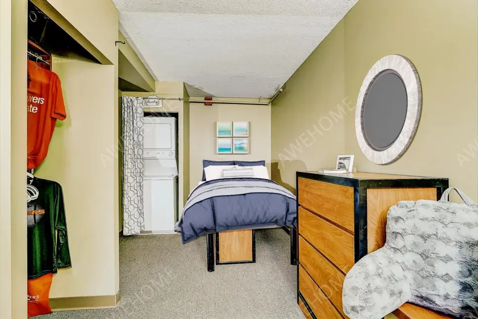 Madison RentalsThe Towers on State