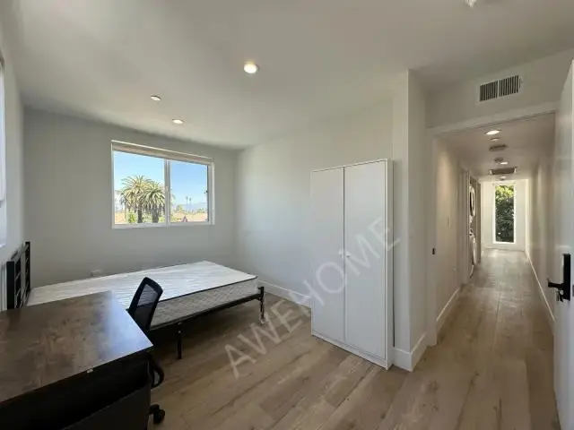 洛杉磯租房2909 Kenwood Ave