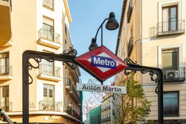馬德里租房apartment in Huertas   Cortes (Centro)