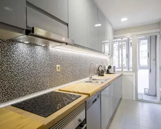 馬德里租房apartment in Ciudad Universitaria (Moncloa)