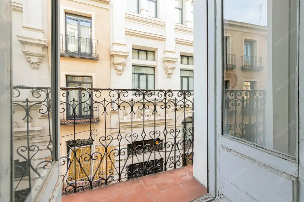 馬德里租房apartment in Huertas   Cortes (Centro)