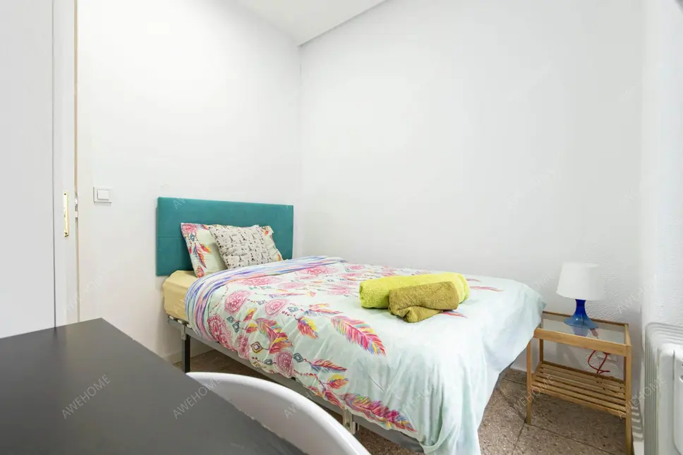 馬德里租房apartment in Huertas   Cortes (Centro)