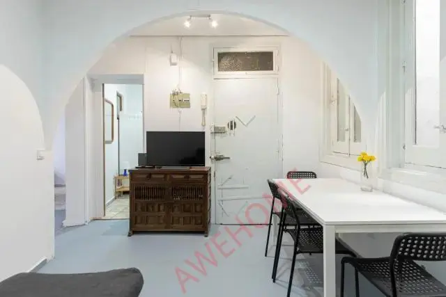 馬德里租房apartment in Huertas   Cortes (Centro)