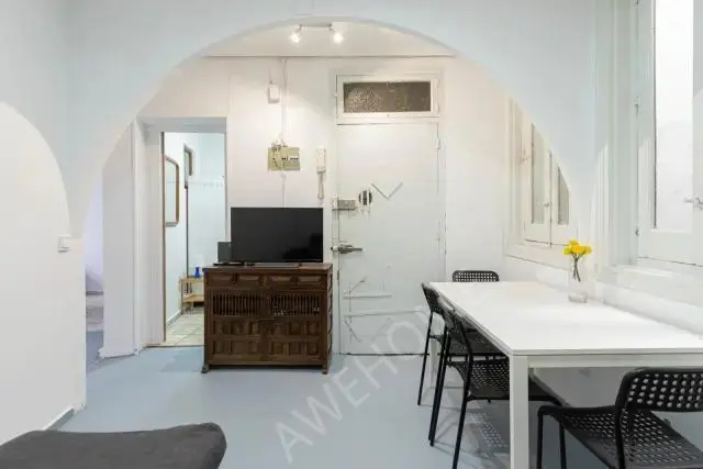 馬德里租房apartment in Huertas   Cortes (Centro)