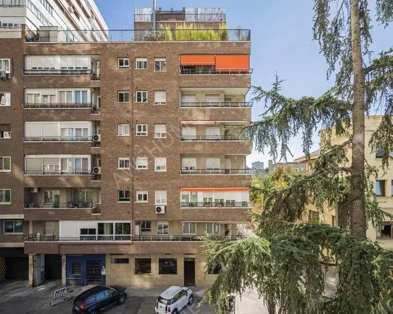 馬德里租房apartment in Ciudad Universitaria (Moncloa)