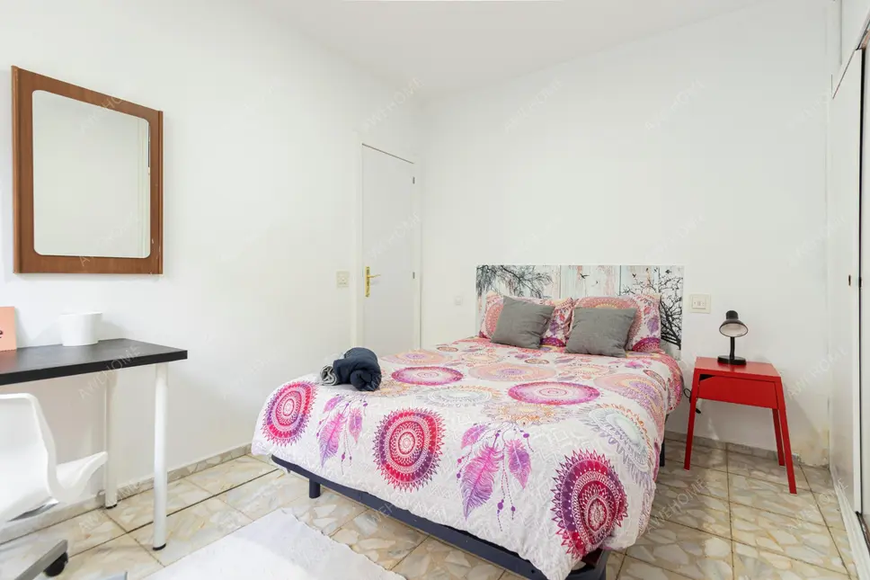 馬德里租房apartment in Huertas   Cortes (Centro)