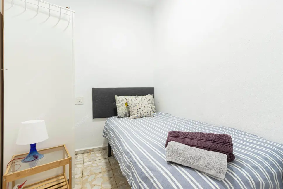 馬德里租房apartment in Huertas   Cortes (Centro)