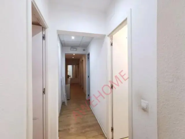 馬德里租房apartment in Huertas   Cortes (Centro)
