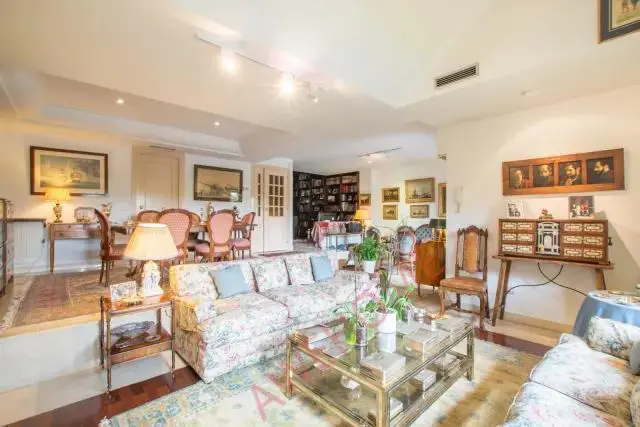 馬德里租房house near Calle de Ana Teresa