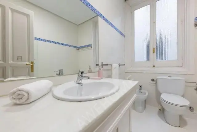 馬德里租房apartment in Jeronimos (Retiro)