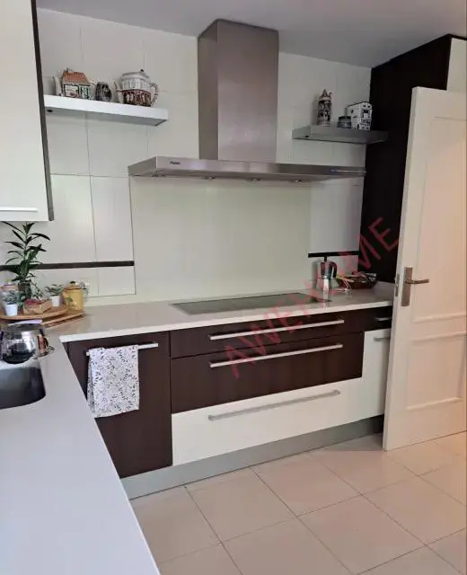 馬德里租房house near Calle de Jovellanos