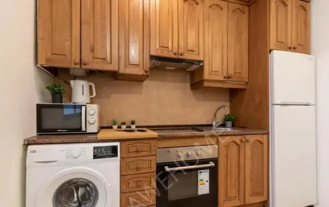 馬德里租房apartment in Huertas   Cortes (Centro)