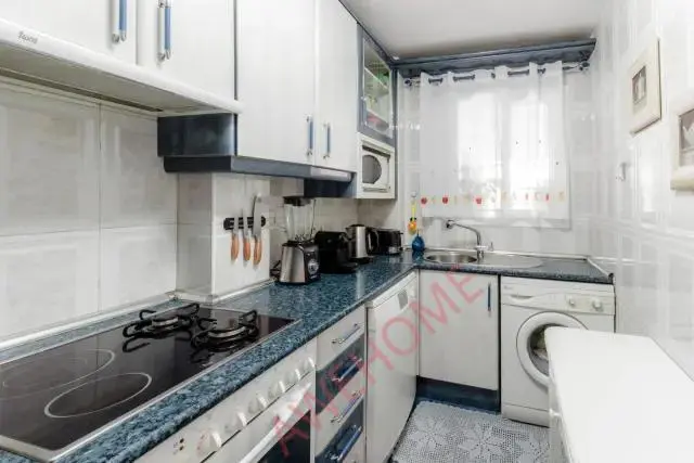馬德里租房apartment in Vista Alegre (Latina)