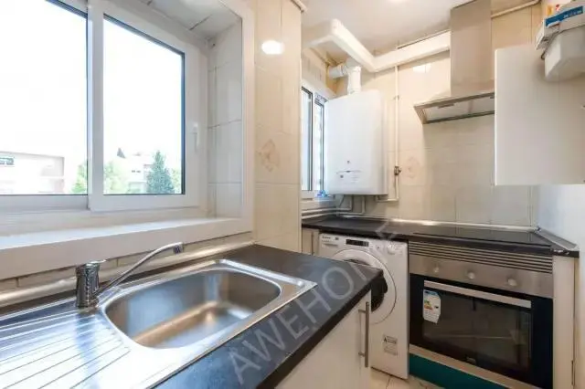 馬德里租房apartment in Aluche (Latina)