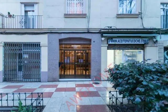 馬德里租房apartment in Ventas (Salamanca)