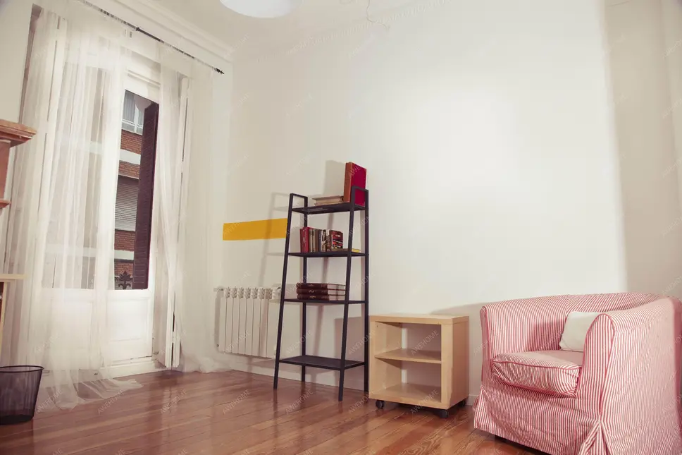 馬德里租房apartment in Almagro (Chamberi)