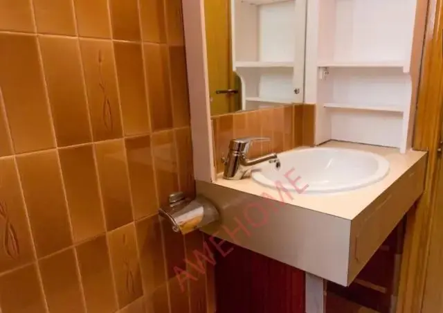 馬德里租房apartment in Rios Rosas (Chamberi)