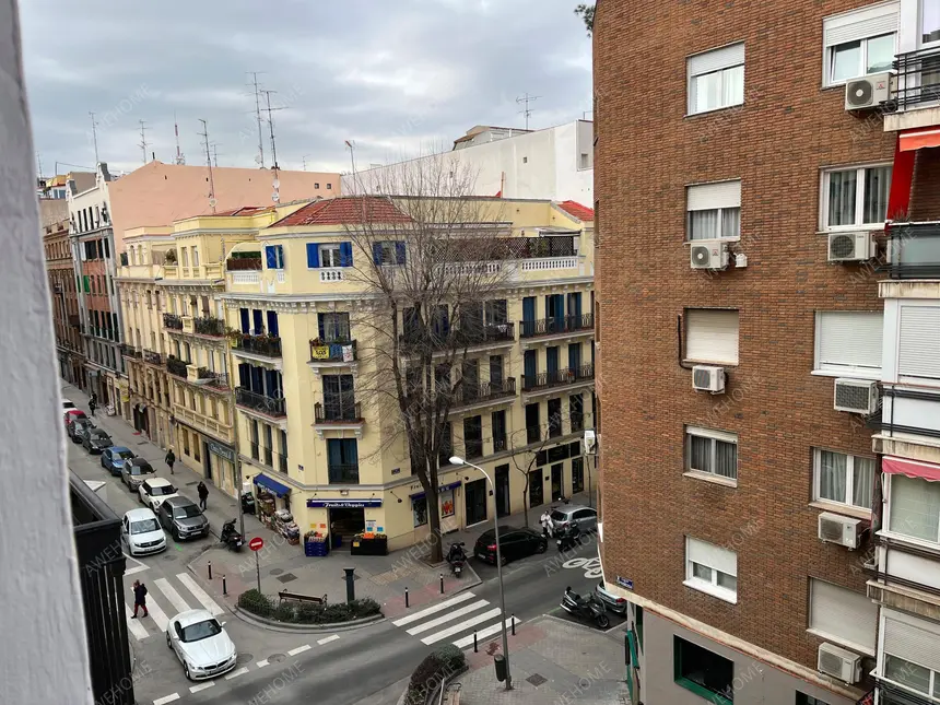 馬德里租房apartment in Rios Rosas (Chamberi)