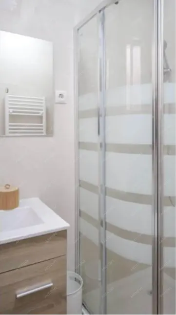 馬德里租房apartment in Quintana (Ciudad Lineal)