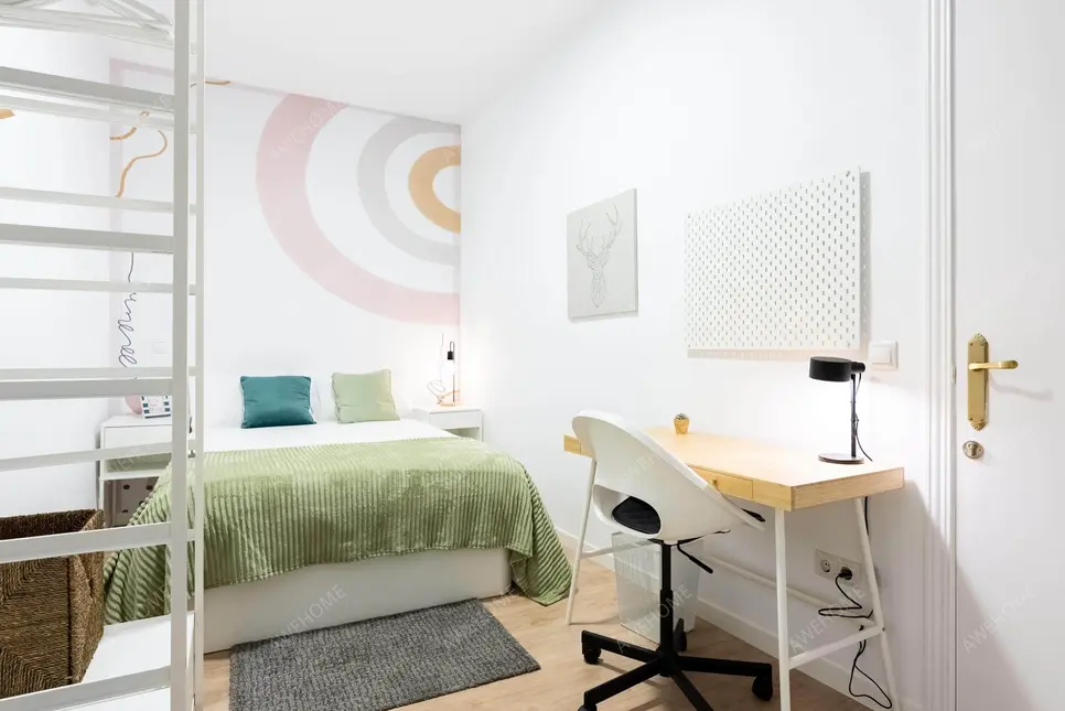 馬德里租房apartment in Huertas   Cortes (Centro)