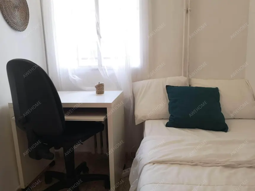 馬德里租房apartment near Calle Rafael Herrera