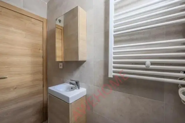 馬德里租房apartment in Carpetana (Latina)