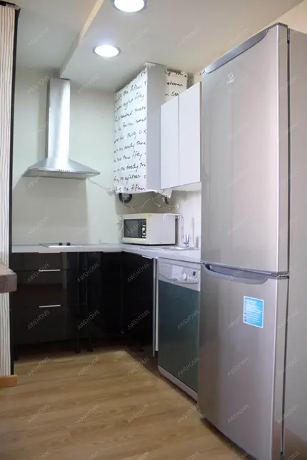 馬德里租房apartment near Calle Maraton 6,A ESC A