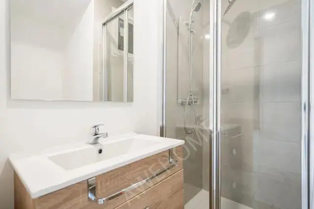 馬德里租房apartment in Cuatro Caminos (Tetuan)