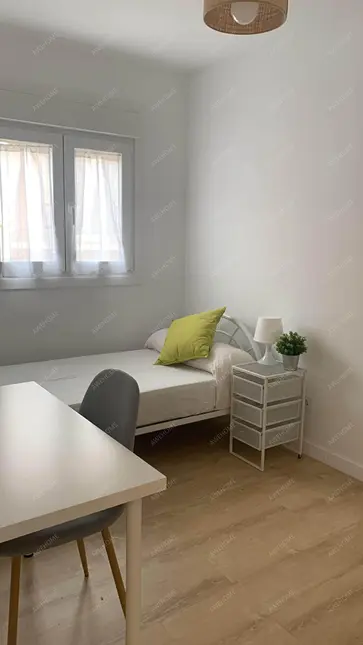 馬德里租房apartment in Puerta del Angel (Latina)