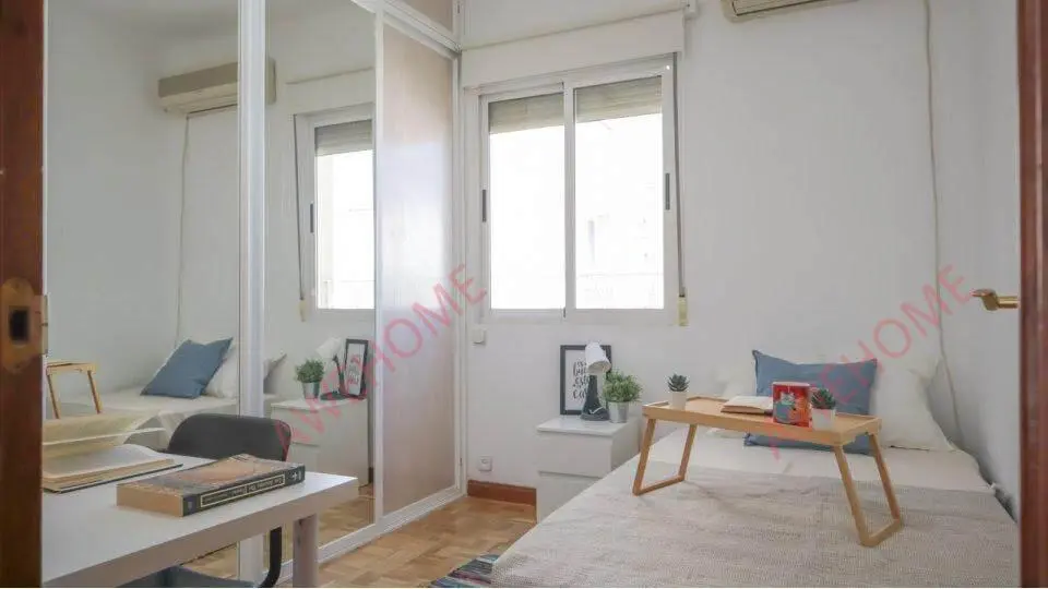 馬德里租房apartment in Quintana (Ciudad Lineal)
