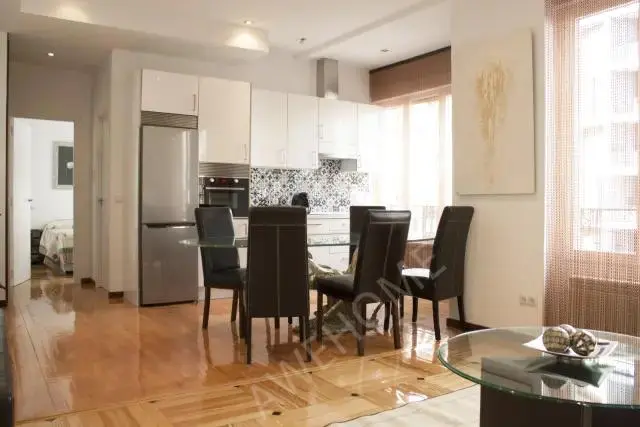 馬德里租房apartment in Rios Rosas (Chamberi)